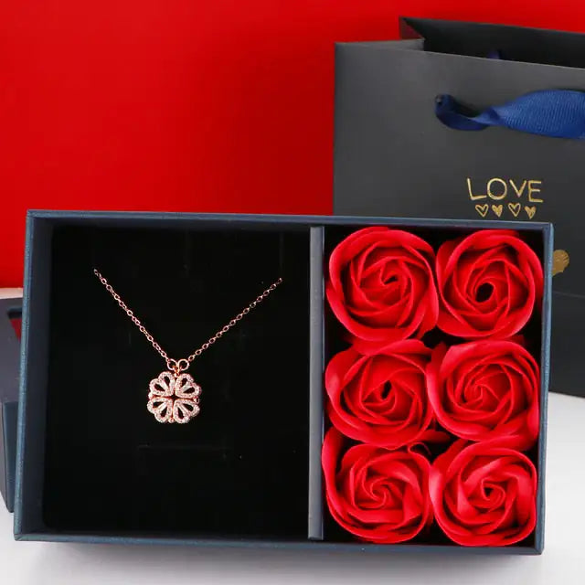 Liefdesgeluk | Klavertje Vier Ketting