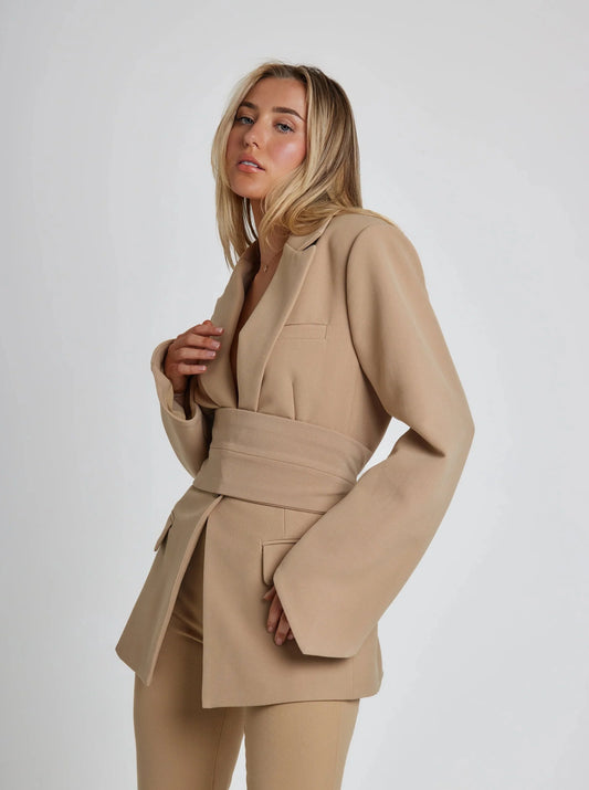 June | Casual Blazer